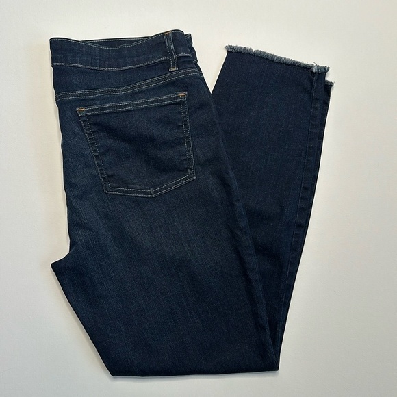 Eileen Fisher Tapered Leg Stretch Denim Jeans - Picture 1 of 8